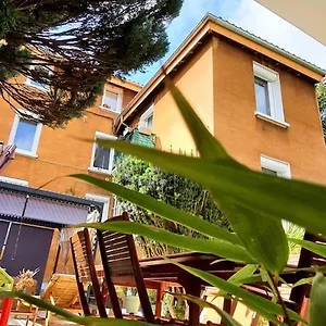 hte-stphanois-s1.hotels-rhonealpes.com/