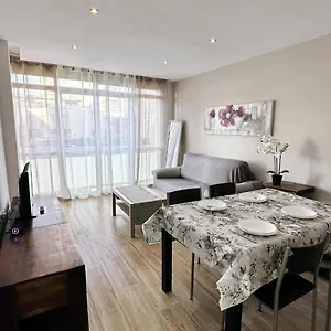 Cerca De La Playa Capellans De Apartamento